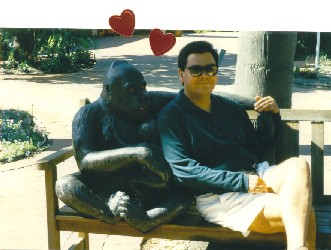 Alvaro as a giggolo.