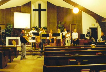 Alvaro leading the Music for the Maker group at the Chapel in the Hills.