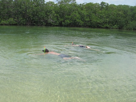 Bjrnar and Jon snorkeling