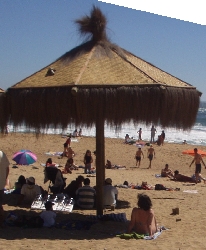 People enjoying the the beach at Via del Mar.