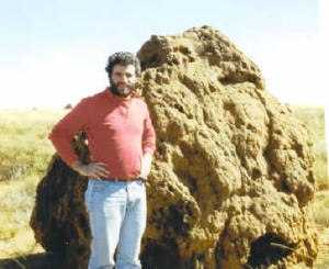 Rob and the termite mound - Just before it all went horribly wrong...
