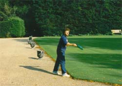 Look at that wrist-action - go Rob, go frisbee!